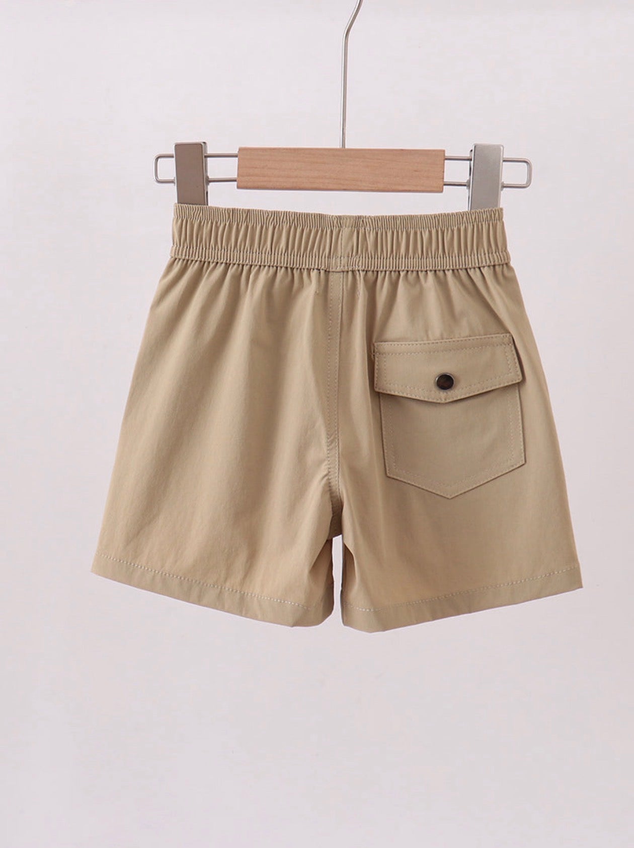Khaki performance Shorts
