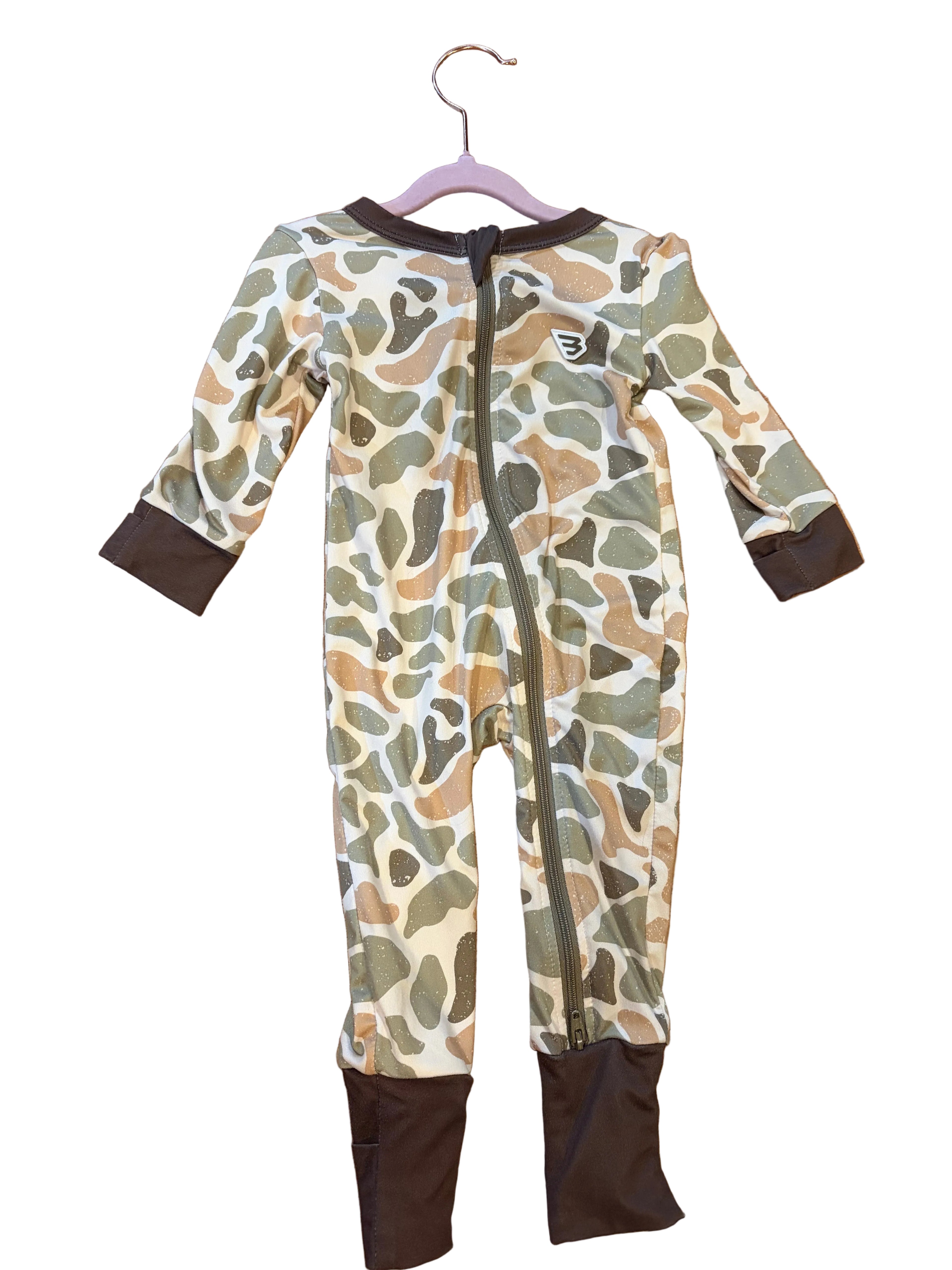 Camo burlebo sleeper